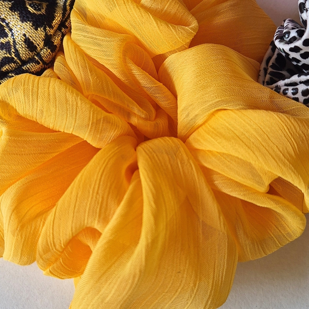 Spring Summer 6pc Scrunchie Set - Picture 2 of 7
